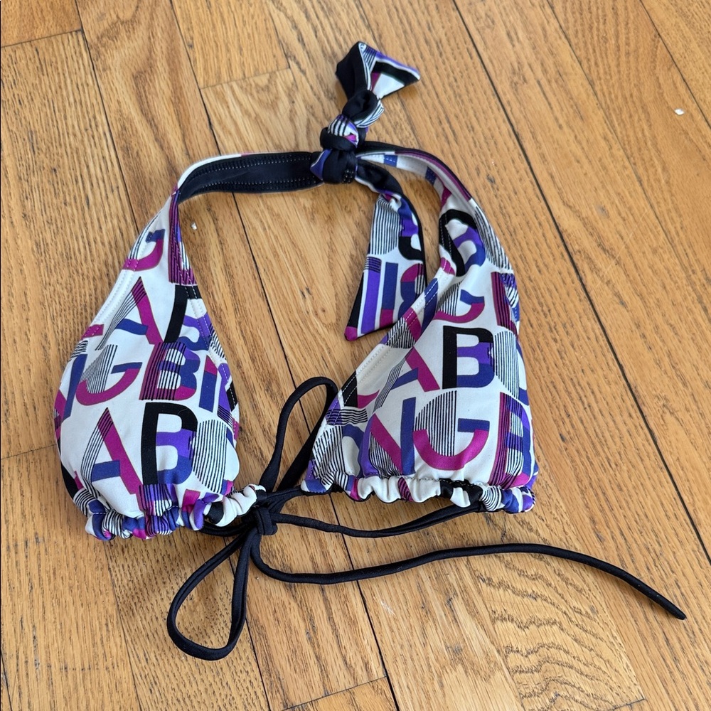 Reversible Billabong Triangle Bikini Top in White, Purple & Black Logo Print